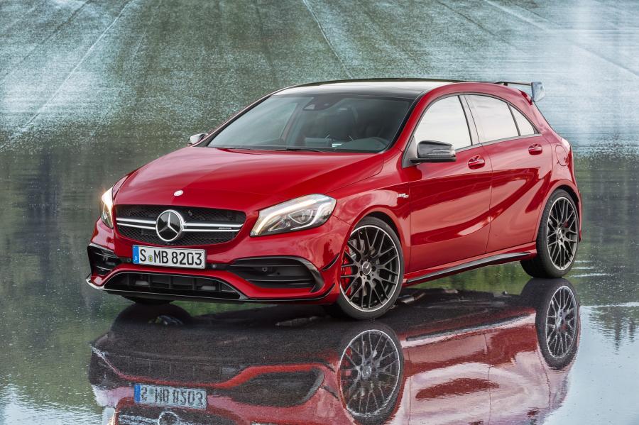  Mercedes-AMG A45 4Matic 2015 года  (фото 27 из 41)